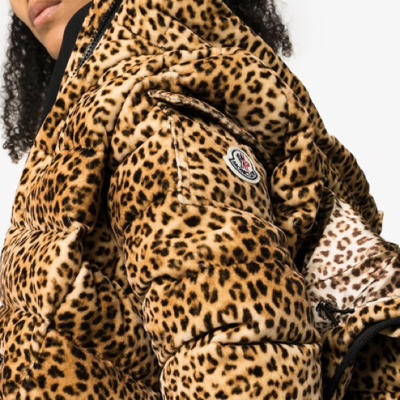 MONCLER BADY LEOPARD PRINT DOWN COAT - Picture 7 of 10